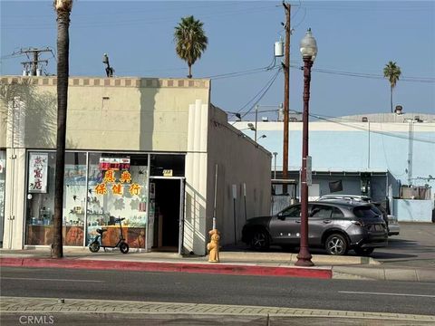 Photo of 133 W Garvey Ave, Monterey Park, CA 91754 (MLS # WS25247229) Photo of 133 W Garvey Ave, Monterey Park, CA 91754 (MLS # WS25247229)