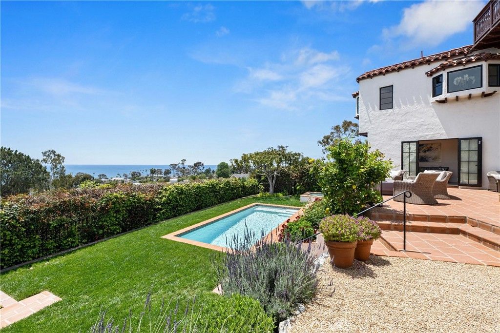 Photo of 250 High Drive, Laguna Beach, CA 92651 (MLS # LG26034826)
