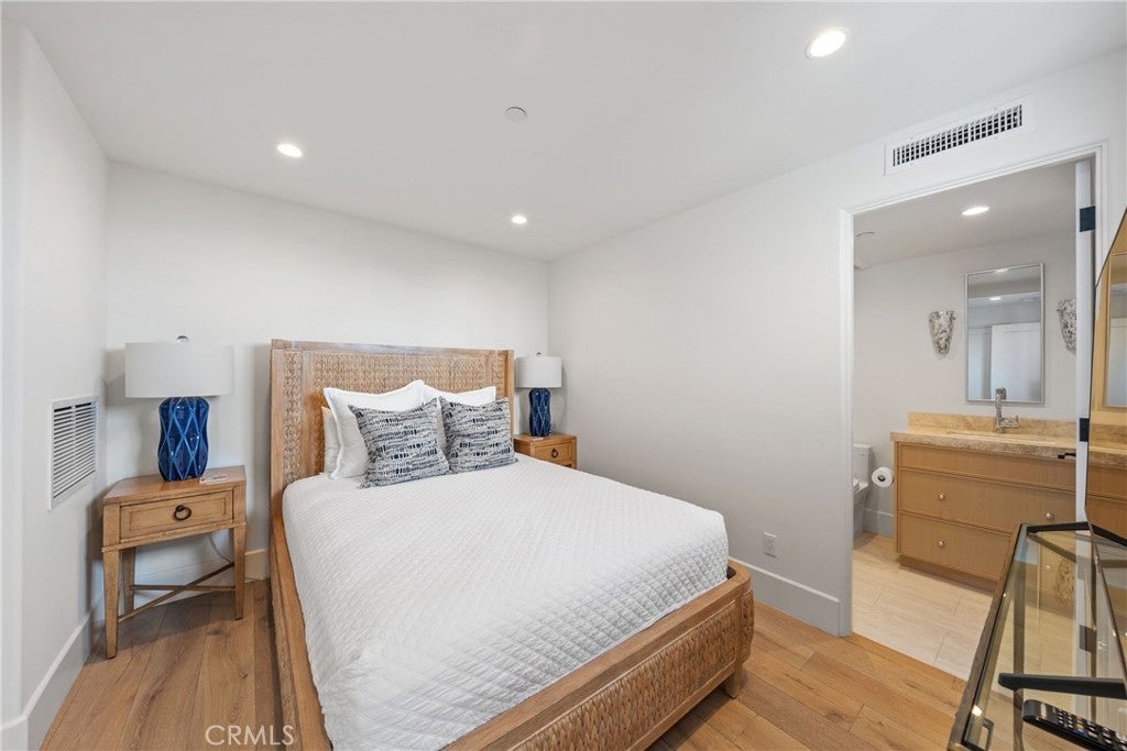250 High Drive, Laguna Beach CA 92651 - Photo 21