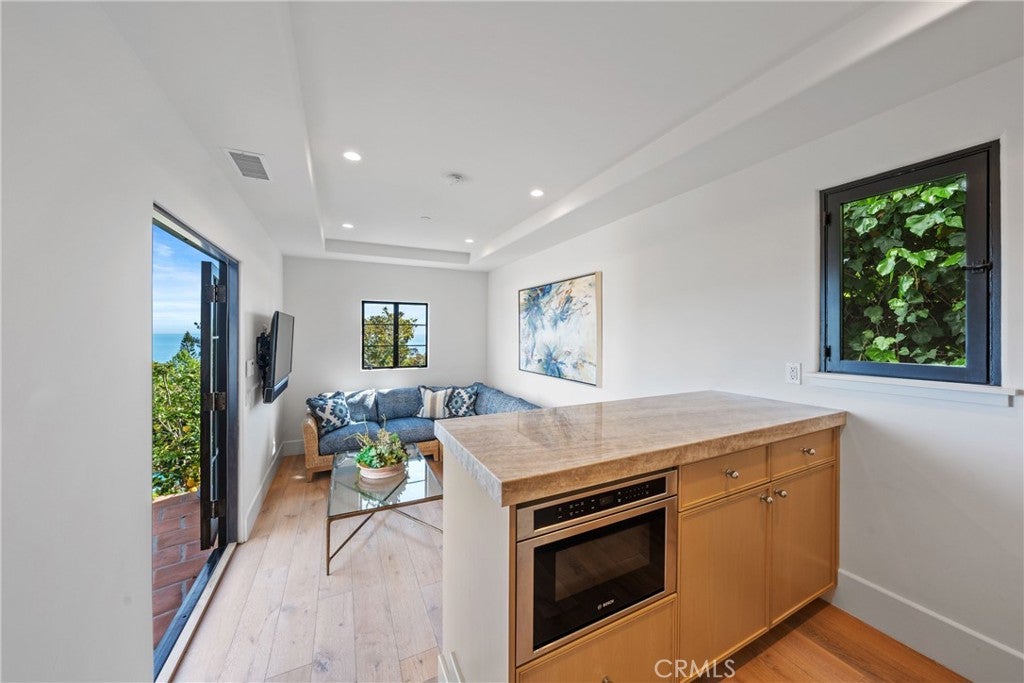 250 High Drive, Laguna Beach CA 92651 - Photo 20