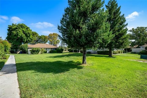 Tiny photo for 126 Flag Way #B, Paso Robles, CA 93446 (MLS # SC26142067)