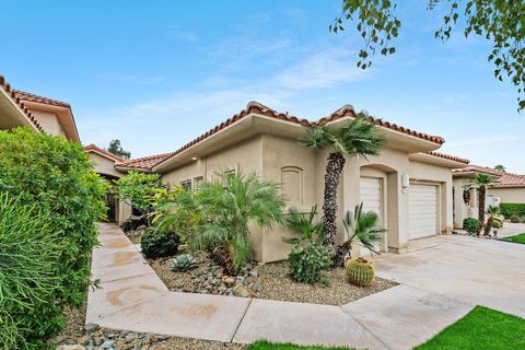 Photo of 207 Kavenish Drive, Rancho Mirage, CA 92270 (MLS # 219141371DA)
