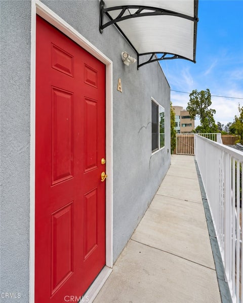 Photo of 416 Sinclair AVE #A, Glendale, CA 91206 (MLS # GD26202942)