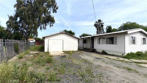 Photo of 1982 Grand Avenue, Oroville, CA 95965 (MLS # SN26096500)