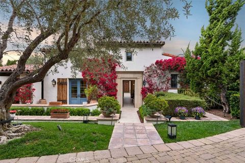 Photo of 23 Jewel Flower, Irvine, CA 92603 (MLS # NP26115710)