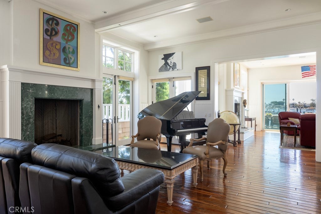 2323 Bayside Drive, Corona Del Mar CA 92625 - Photo 9
