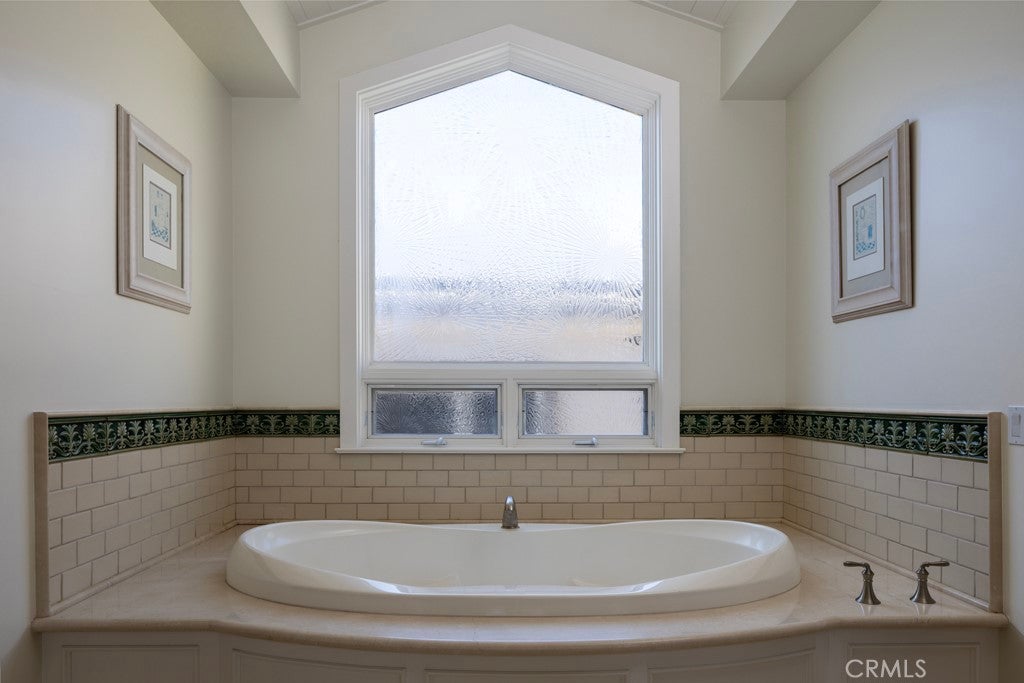 2323 Bayside Drive, Corona Del Mar CA 92625 - Photo 28