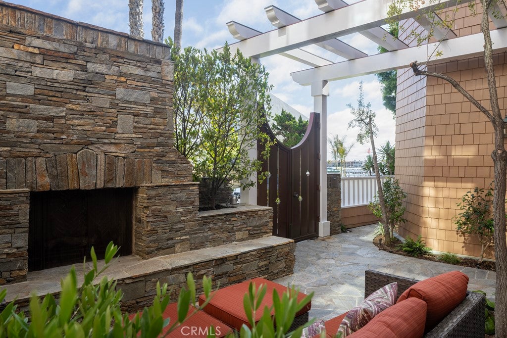 2323 Bayside Drive