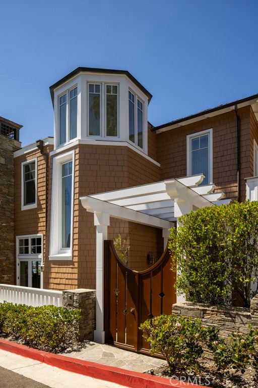 2323 Bayside Drive