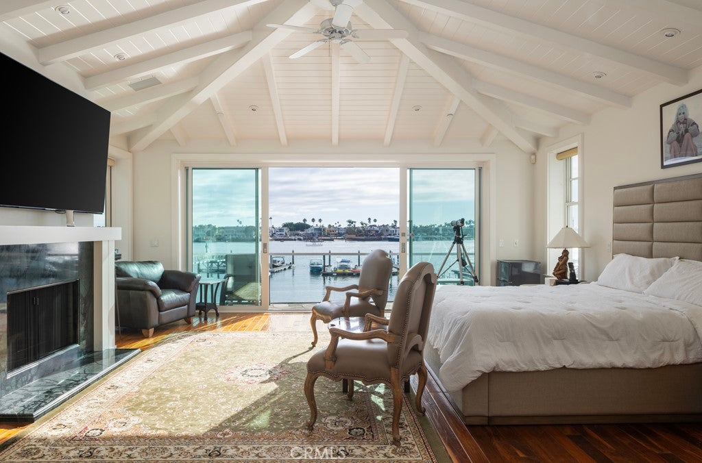 2323 Bayside Drive, Corona Del Mar CA 92625 - Photo 23