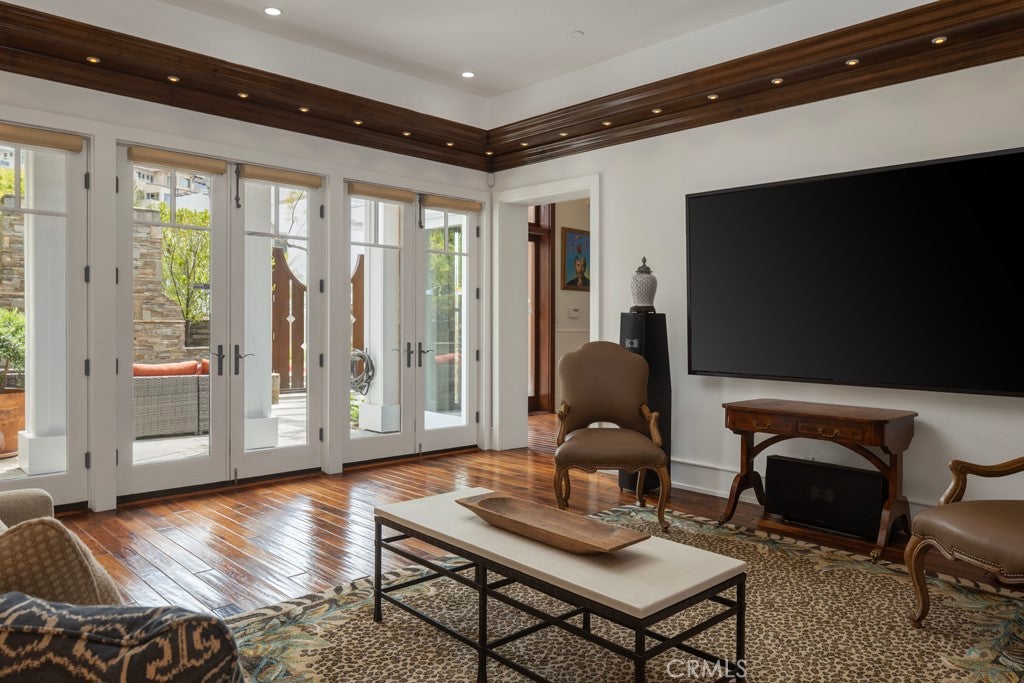 2323 Bayside Drive, Corona Del Mar CA 92625 - Photo 20