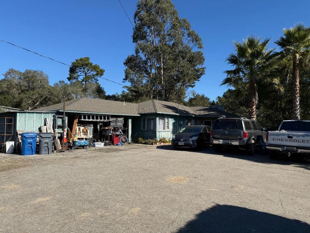 listing image 130725202350652999433