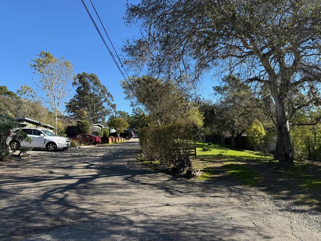 listing image 130720549597939163865