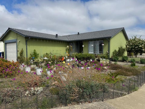 Photo of 623 Delta Way, Watsonville, CA 95076 (MLS # ML82047437)