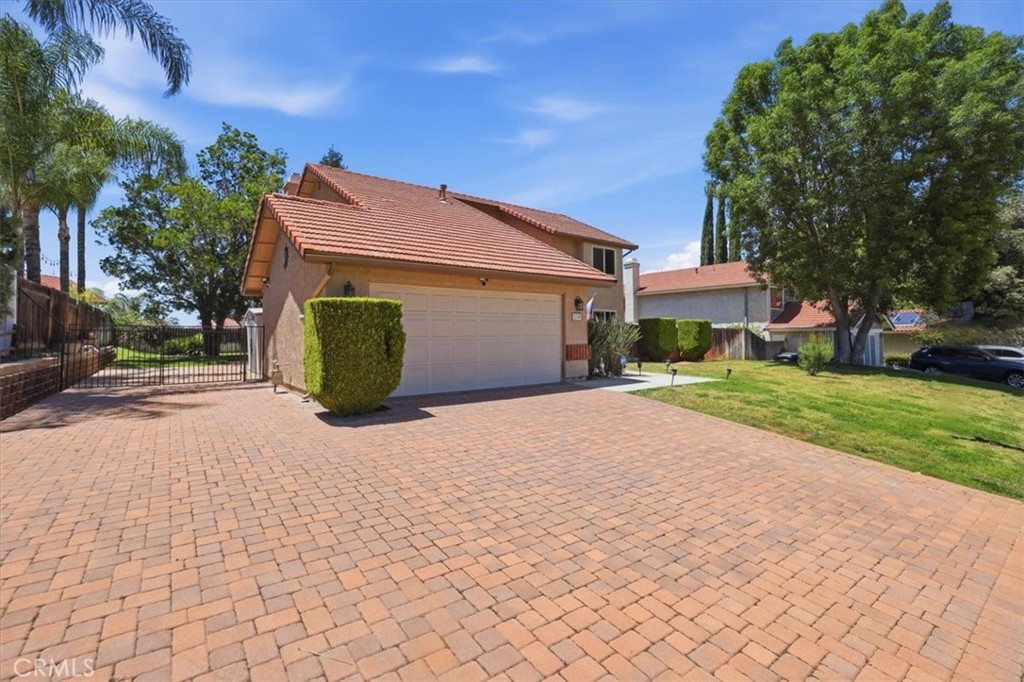 210 Jesse Way