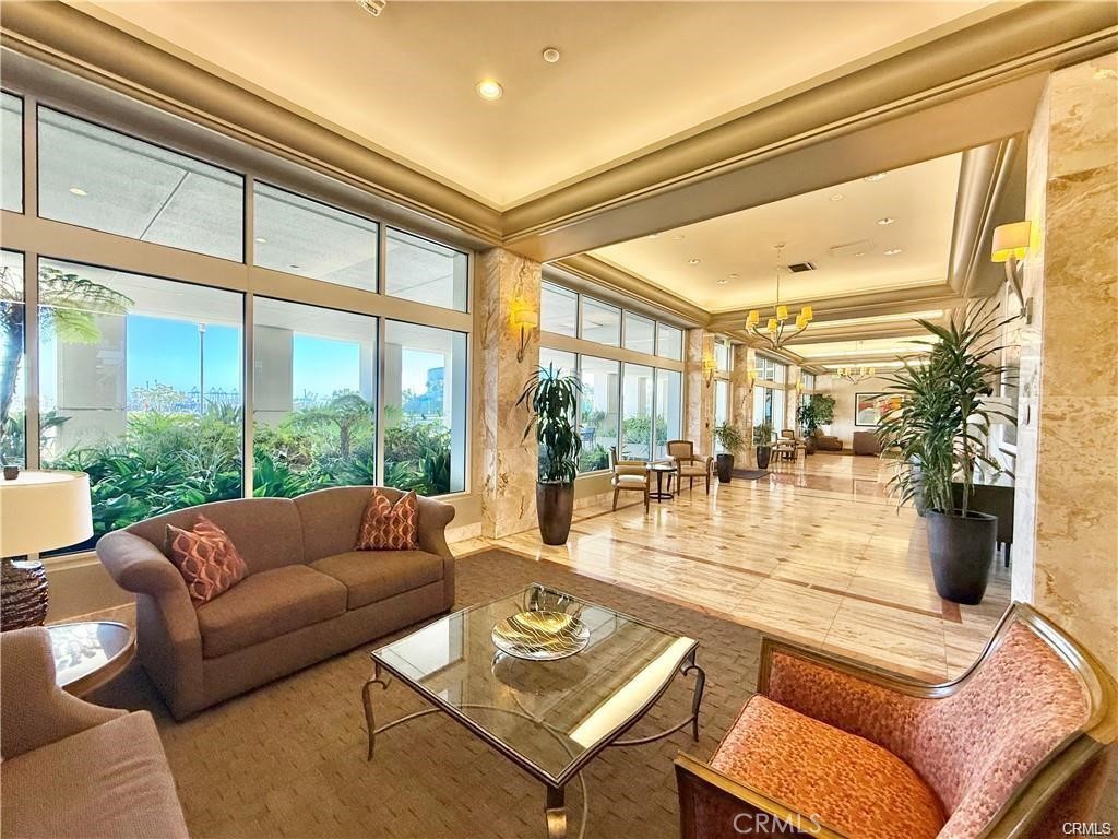 Downtown (DT) - Residential
