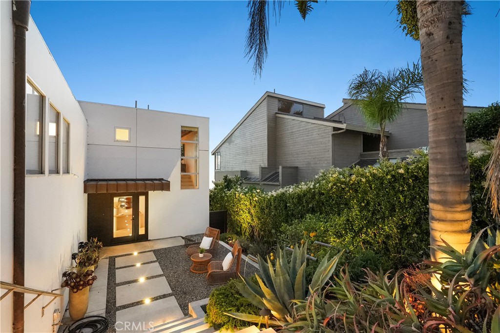 1119 Katella Street, Laguna Beach CA 92651 - Photo 26