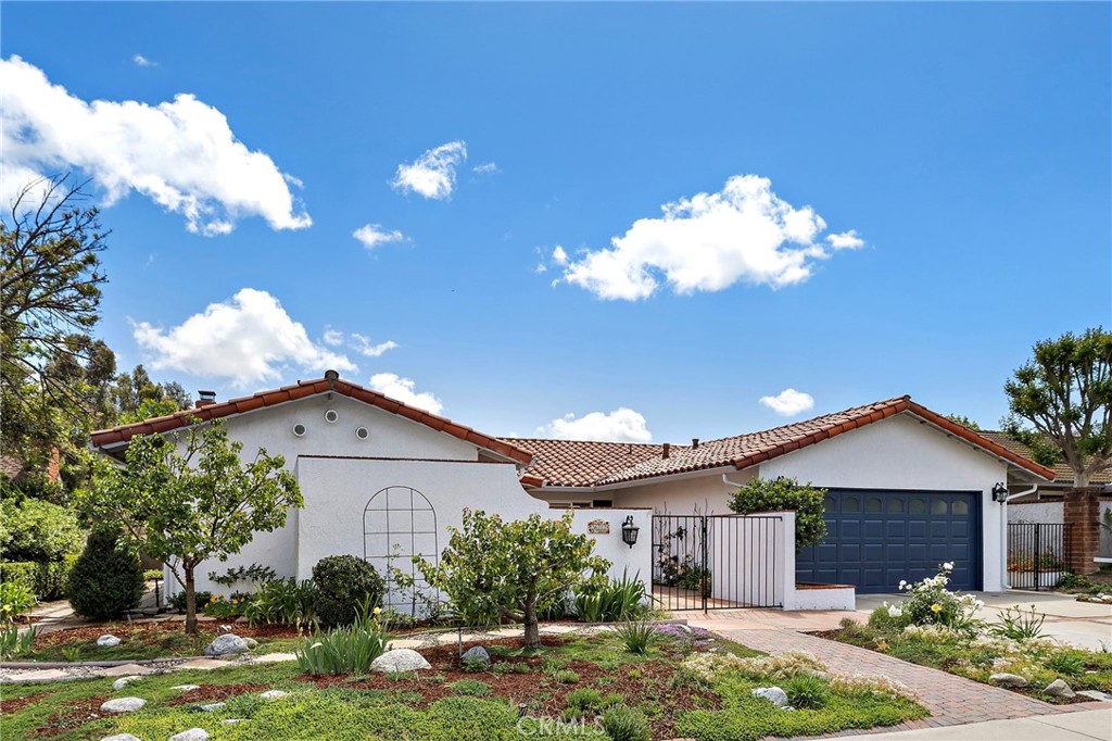 26212 Tierra Circle