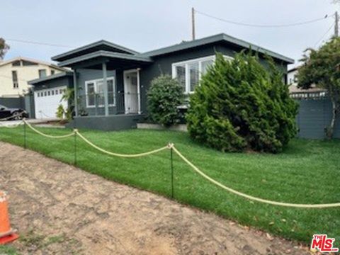 Photo of 620 25th Street, Manhattan Beach, CA 90266 (MLS # 26673595)