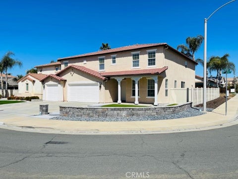 Photo of 29720 Rossiter Road, Murrieta, CA 92563 (MLS # SW26142959)