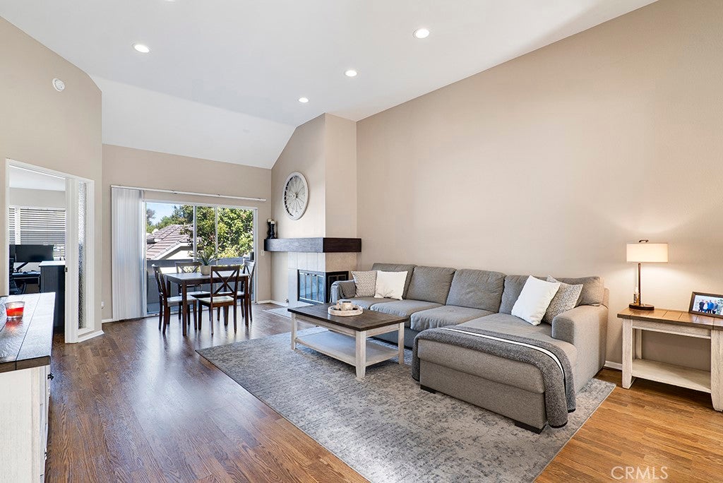 23953 Arroyo Park 156