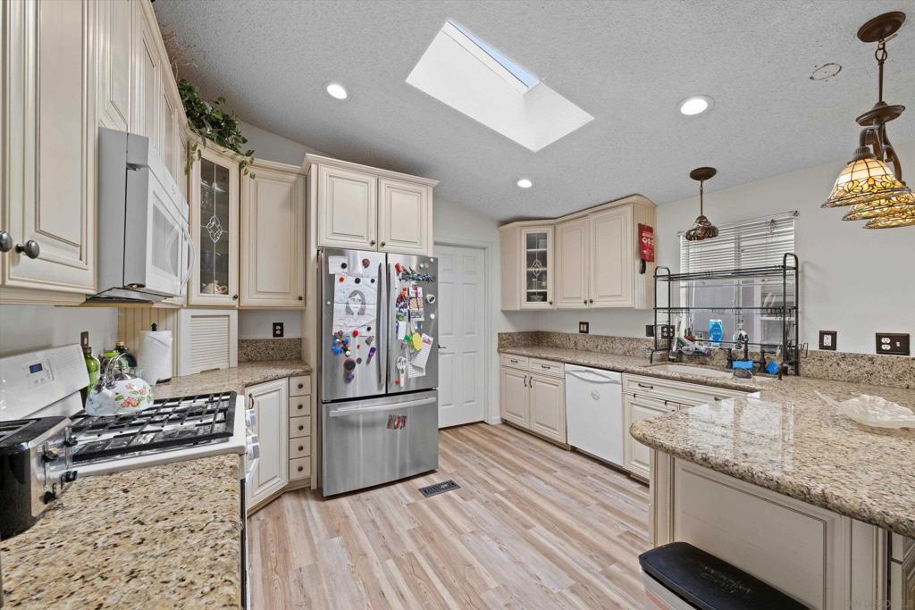 4616 N River SPC 68