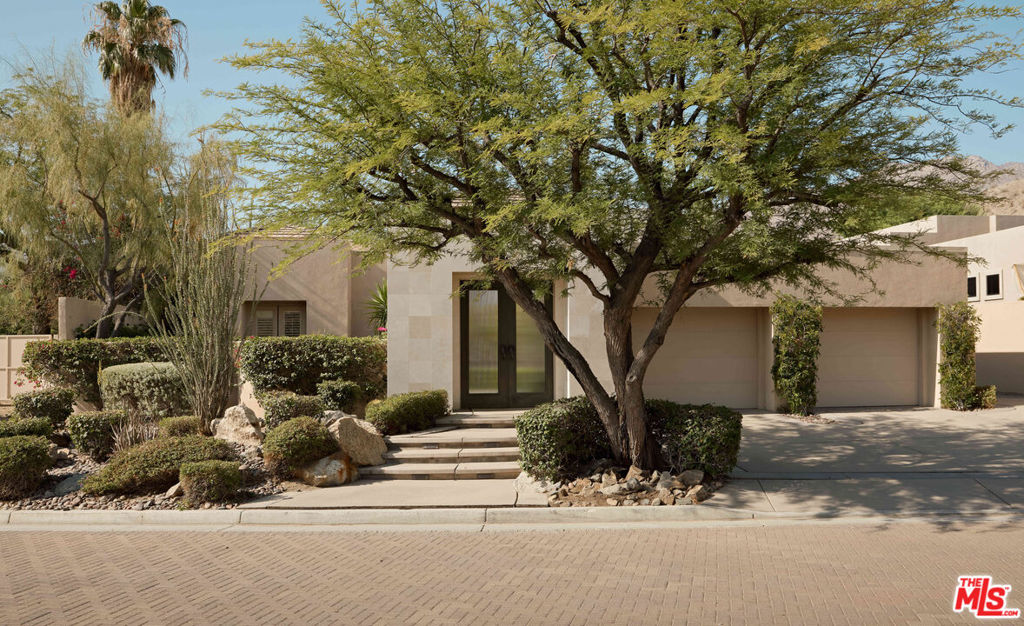 204 Metate Place