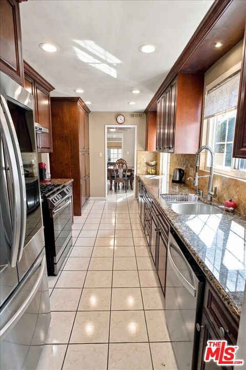 Tiny photo for 23214 Vanowen Street, West Hills, CA 91307 (MLS # 26101824)