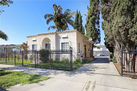 Photo of 2789 Laurel Place #B, South Gate, CA 90280 (MLS # DW26082156)