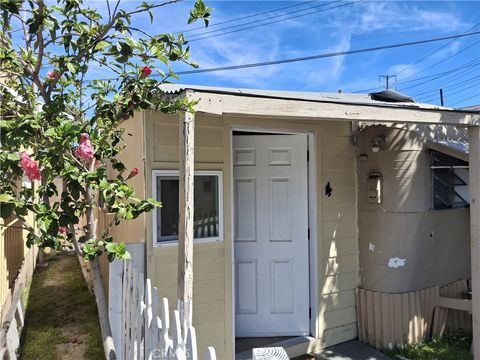 Photo of 4503 CLARA Street, Cudahy, CA 90201 (MLS # RS26074151)