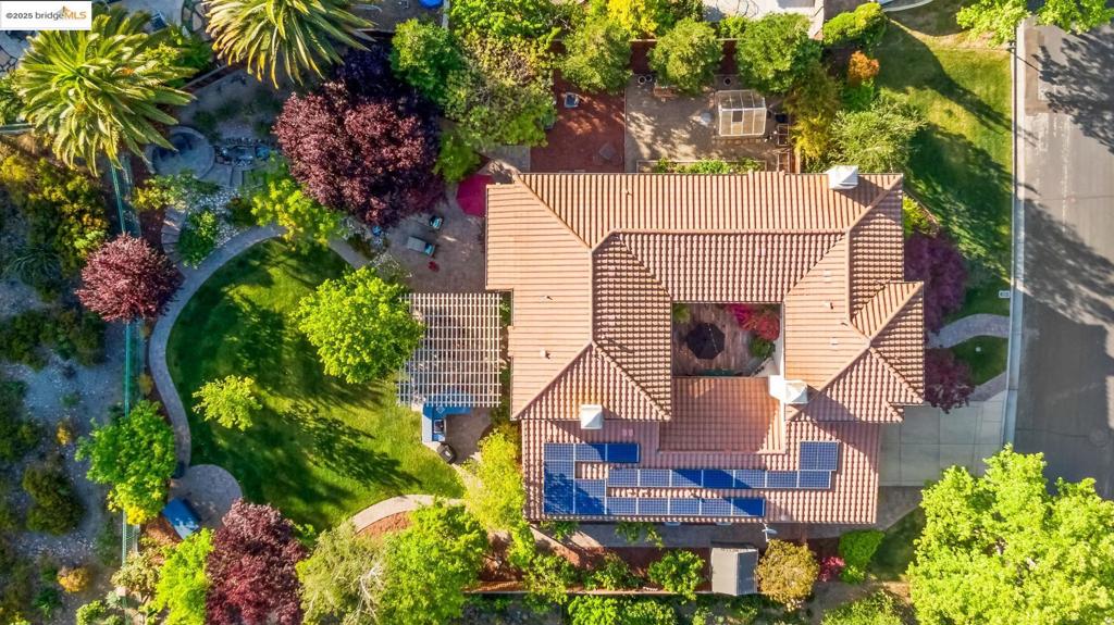 Properties 1 1930 Killarney CT