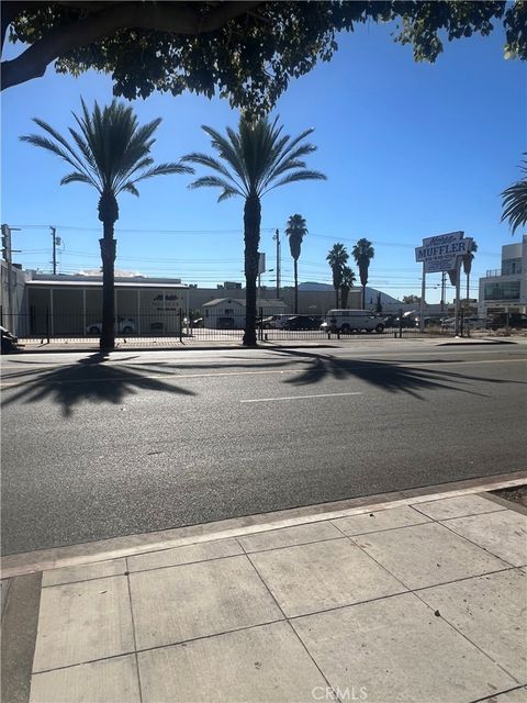 1028 W Burbank Boulevard Burbank CA 91506