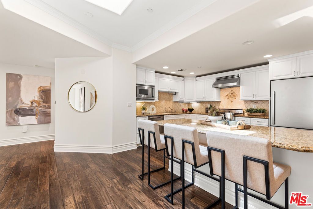 Photo of 1530 Camden Avenue #PH3, Los Angeles, CA 90025 (MLS # 25596011)