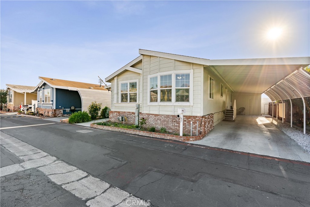 16444 Bolsa Chica Street 57