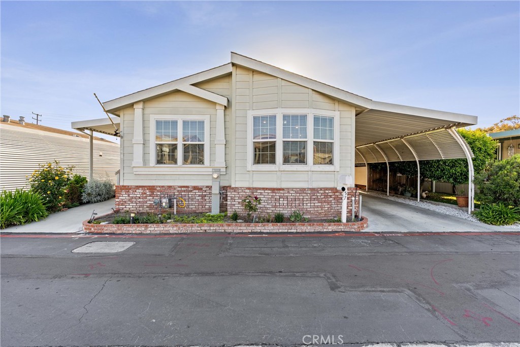 16444 Bolsa Chica Street 57