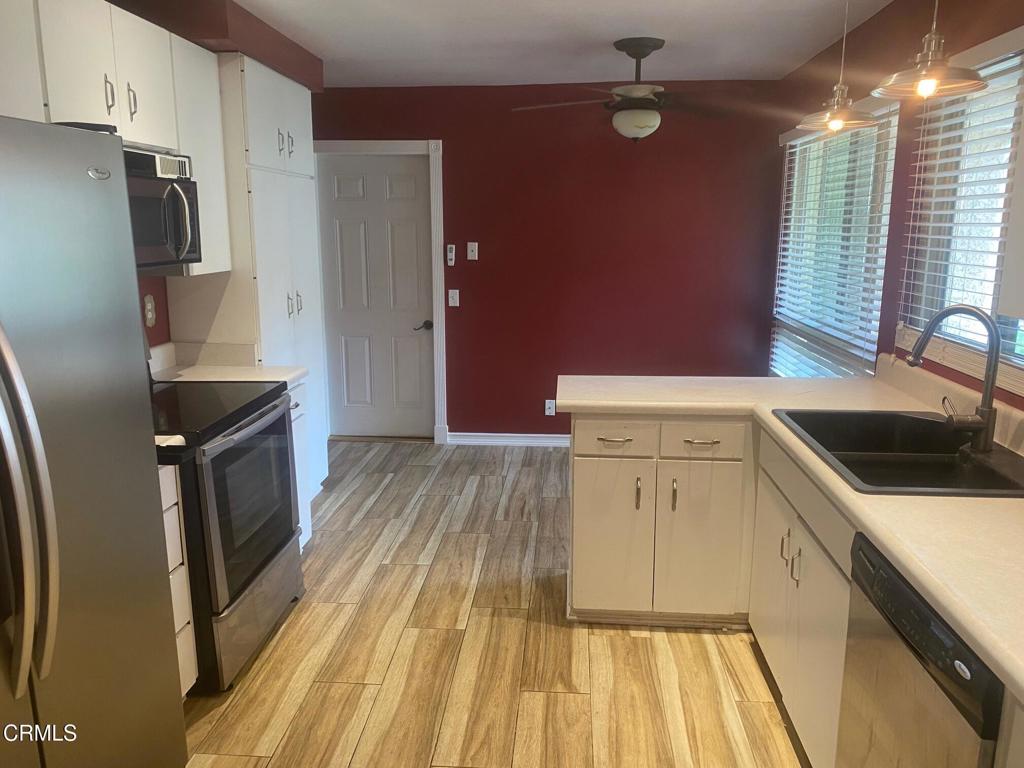 5140 Village 5