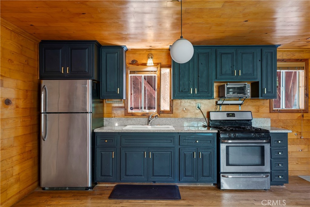 Twin Peaks (TWIN) - Residential