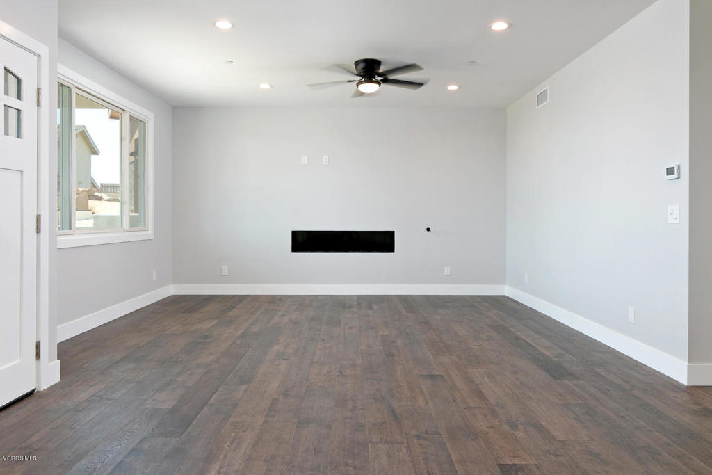 Skyline Estates - 1636 - Residential