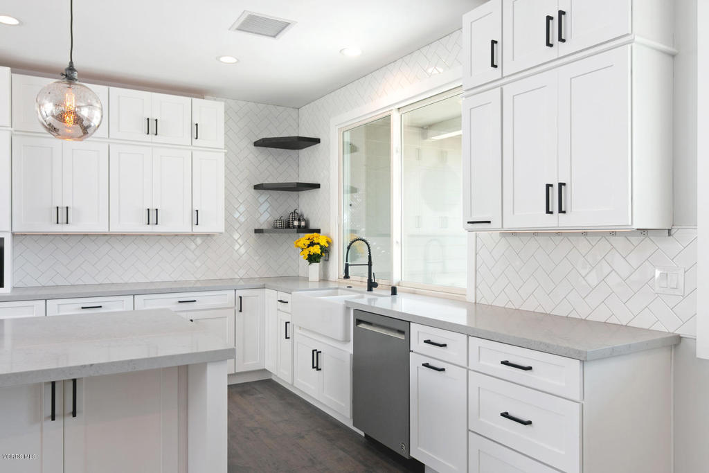 Skyline Estates - 1636 - Residential