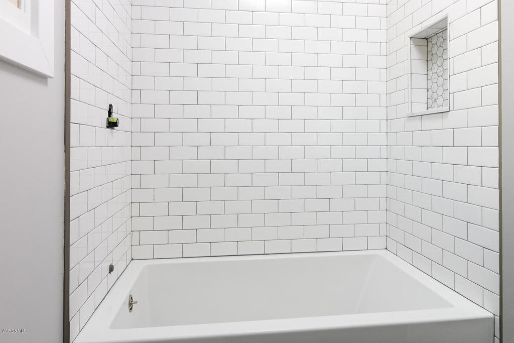 Skyline Estates - 1636 - Residential