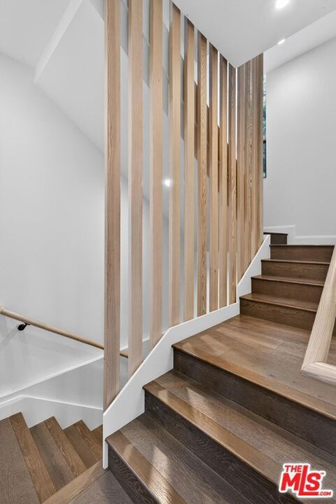 Tiny photo for 1249 N Formosa Avenue, West Hollywood, CA 90046 (MLS # 26660453)