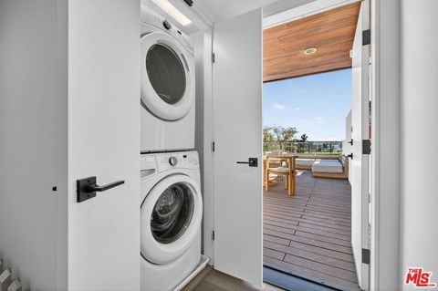 Tiny photo for 1249 N Formosa Avenue, West Hollywood, CA 90046 (MLS # 26660453)