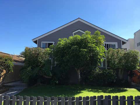 Photo of 5037 Niagara Avenue, San Diego, CA 92107 (MLS # NDP2607326)