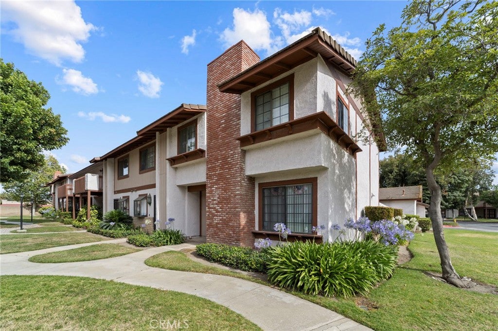 5220 Hanover Way