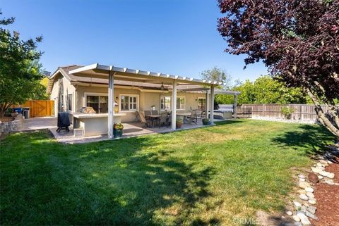 Tiny photo for 925 Rosebay Way, Templeton, CA 93465 (MLS # NS26132599)