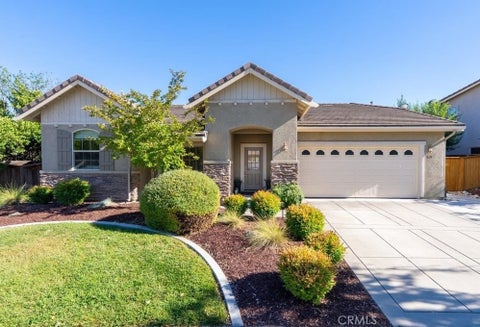 Photo of 925 Rosebay Way, Templeton, CA 93465 (MLS # NS26132599)