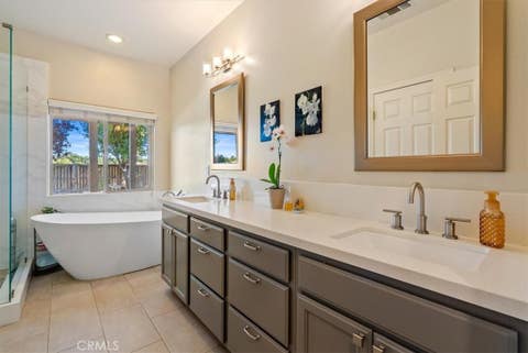 Tiny photo for 925 Rosebay Way, Templeton, CA 93465 (MLS # NS26132599)