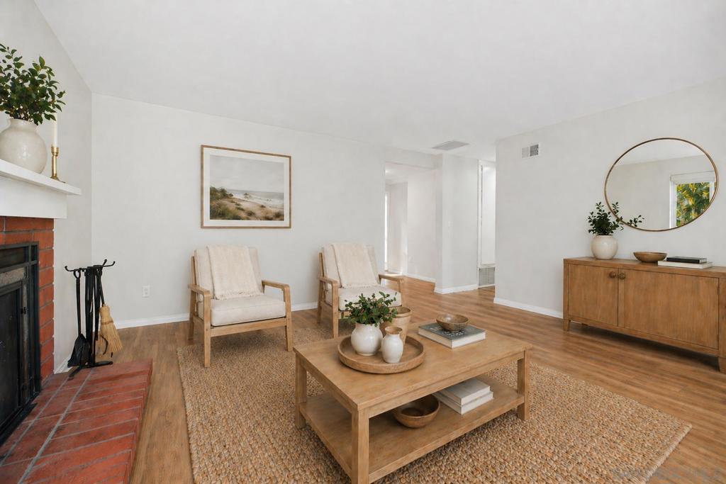 140 Five Crowns Way