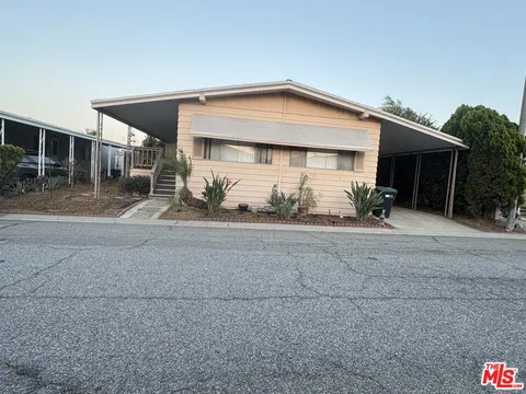 2601 E Victoria Street Unit 99, Compton, CA 90220 - MLS#: 25614541