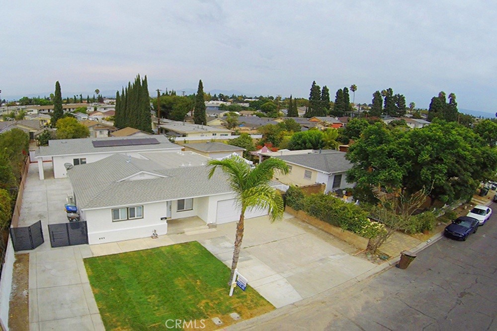 10391 Mildred Avenue